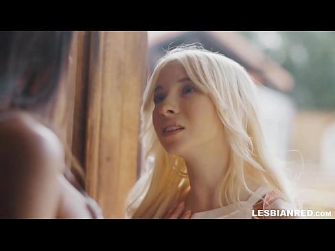 ❤️ Pige kommer hjem et par måneder senere og ender med at spise sin stedmors fisse ❤️❌  Sex at da.filmexxx18.ru